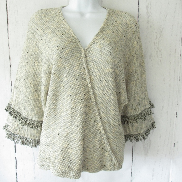 Eri + Ali Sweater Tweed Fringe V Neck - Picture 2 of 8